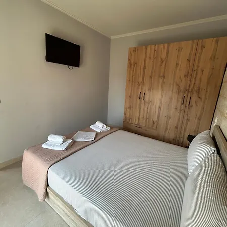 Apartment Ifi's Lefkada City